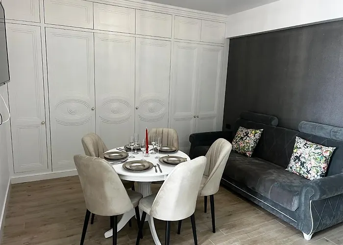 Anisia Infiniti & 公寓式酒店 3*