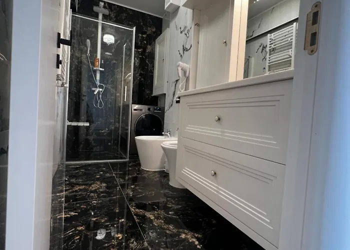 公寓式酒店 Anisia Infiniti & 那沃达利