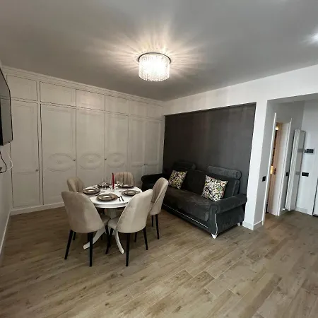 Anisia Infiniti & Aparthotel 3*